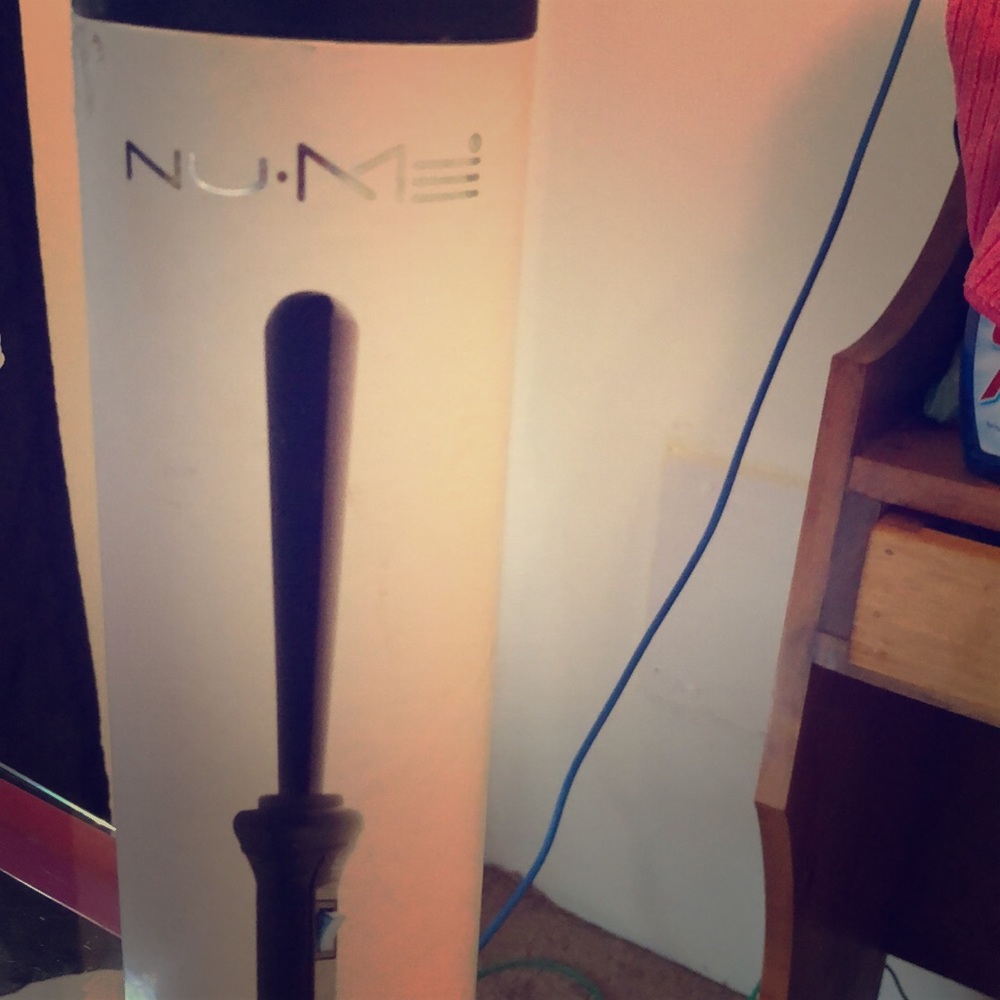 NUME CURLING WAND